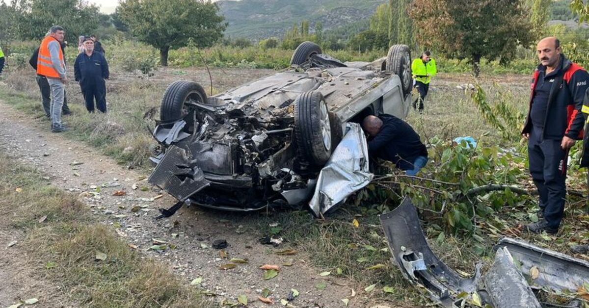 Amasya’da otomobil devrildi: 1 ölü, 2 yaralı