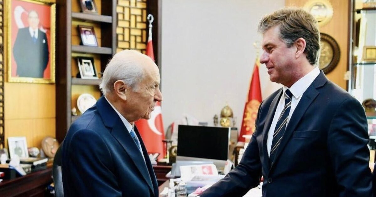 Tan Sağtürk Devlet Bahçeli’yi ziyaret etti