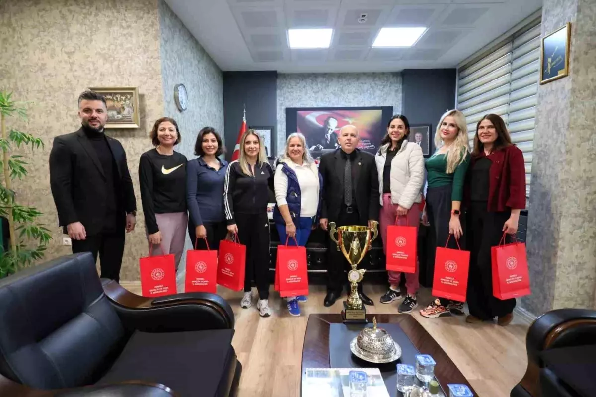 Denizli Kadın Voleybol Takımı Türkiye İkincisi